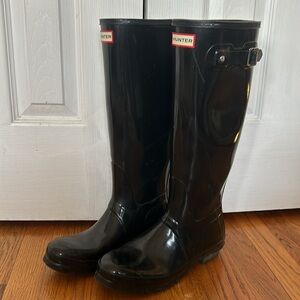 HUNTER Women's Original Tall Gloss Rain Boots
